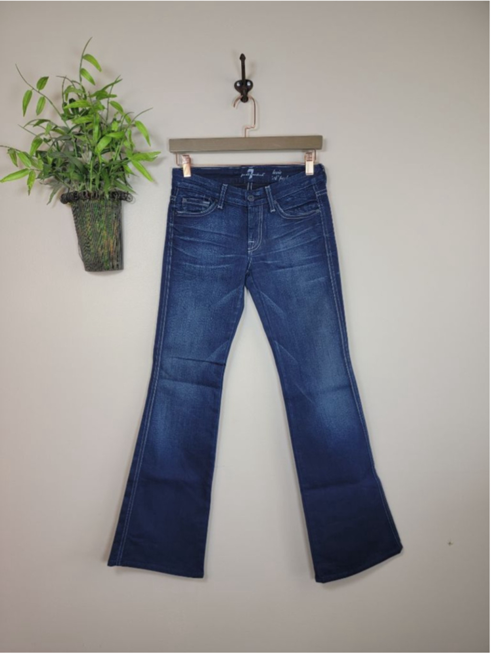 7FAM 24 Lexie A Pocket Petite Flare Jeans Dark Indigo Wash Low Rise Bootcut 00